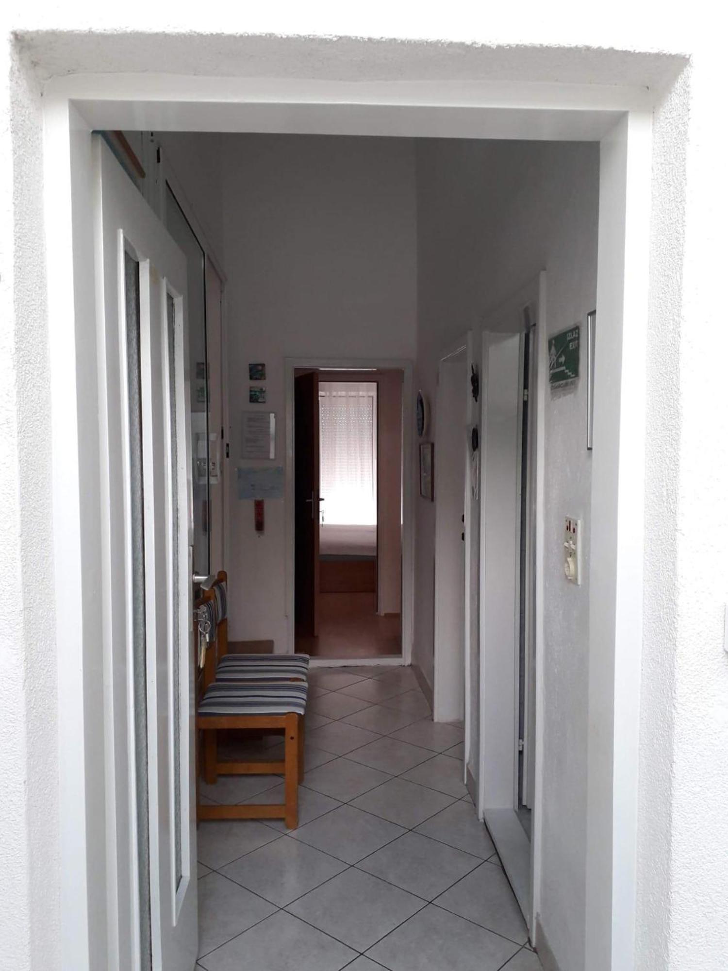 Apartments With A Parking Space Pisak, Omis - 1009 Esterno foto