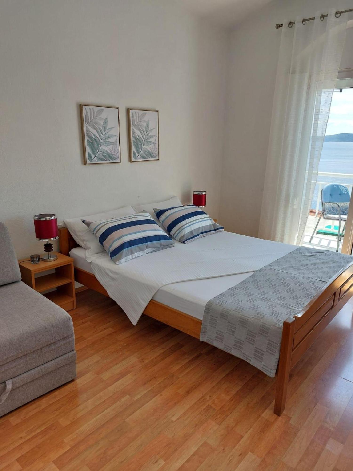 Apartments With A Parking Space Pisak, Omis - 1009 Esterno foto
